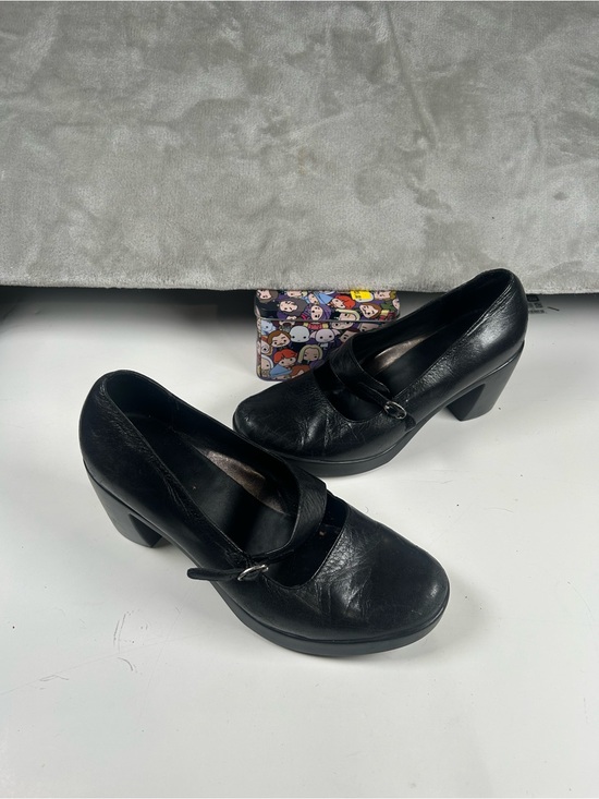 Dansko Shoes - Dansko Classic Black Mary Jane Heels - Women's Comfort Pump